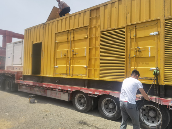 武威发电机出租100KW发电机需要什么规格的电缆线？