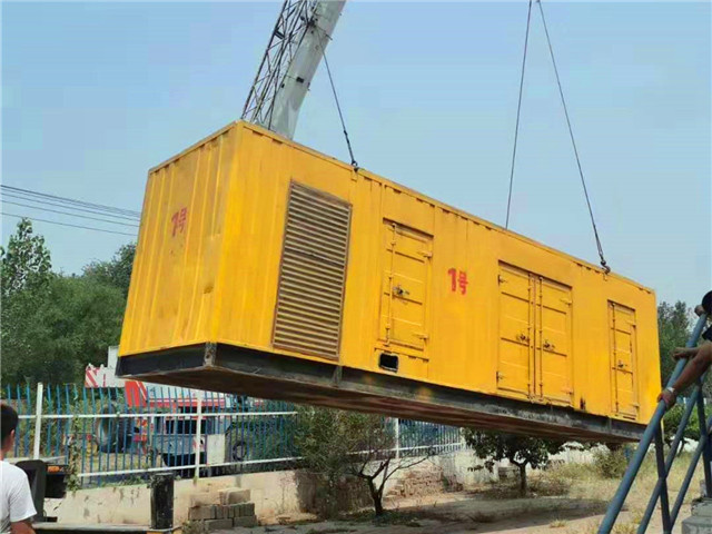 武威300KW柴油发电机组油耗是多少？