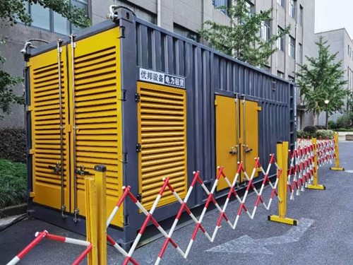 武威如何使用转速表检查发动机的转速？