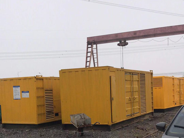 武威100kw柴油发电机组每小时油耗？