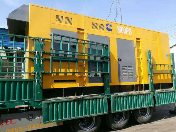 武威测量水冷式机油散热器密封件尺寸时的注意事项有哪些？