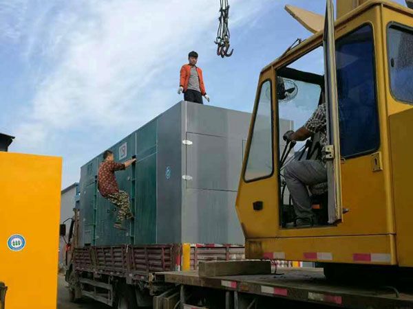 武威更换水冷式机油散热器密封件的操作流程是怎样的？